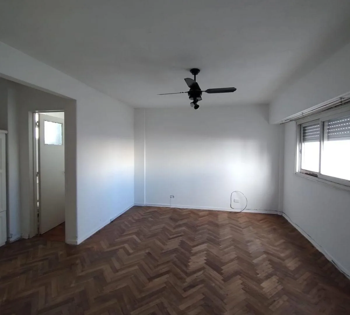 Studio apartment in Flores near Av. Rivadavia