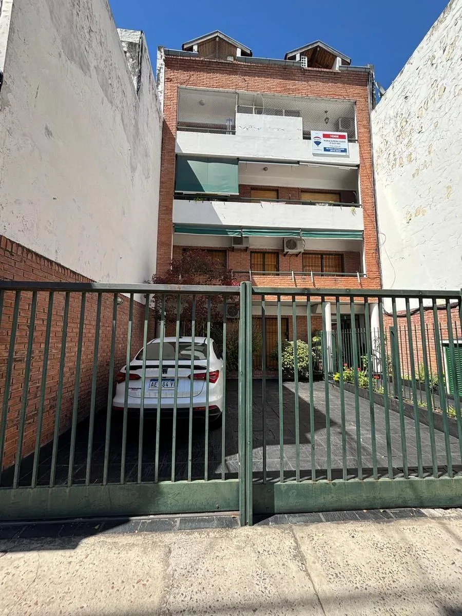 Departamento dúplex de 3 ambientes en Vicente López