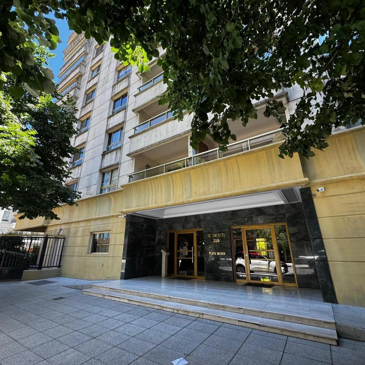 Apartamento de 3 ambientes com vaga de garagem em Puerto Madero