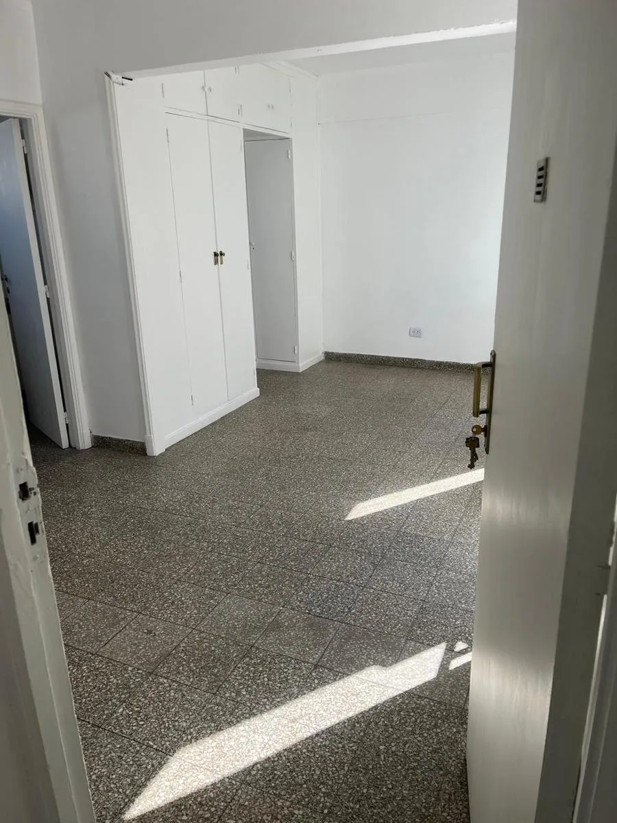 Studio apartment on Gallo in Recoleta