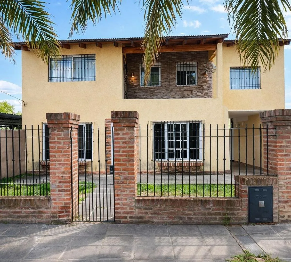 Casa de 4 ambientes em Ituzaingó Norte