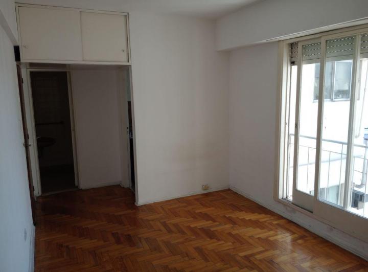 Квартира-студия с балконом во Франции в Monte Castro