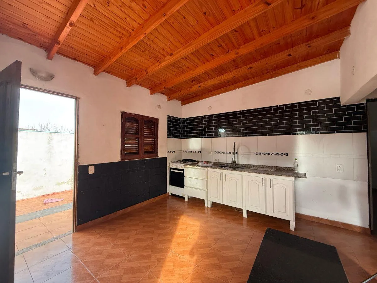 Two-bedroom apartment on Santander in Villa Luzuriaga