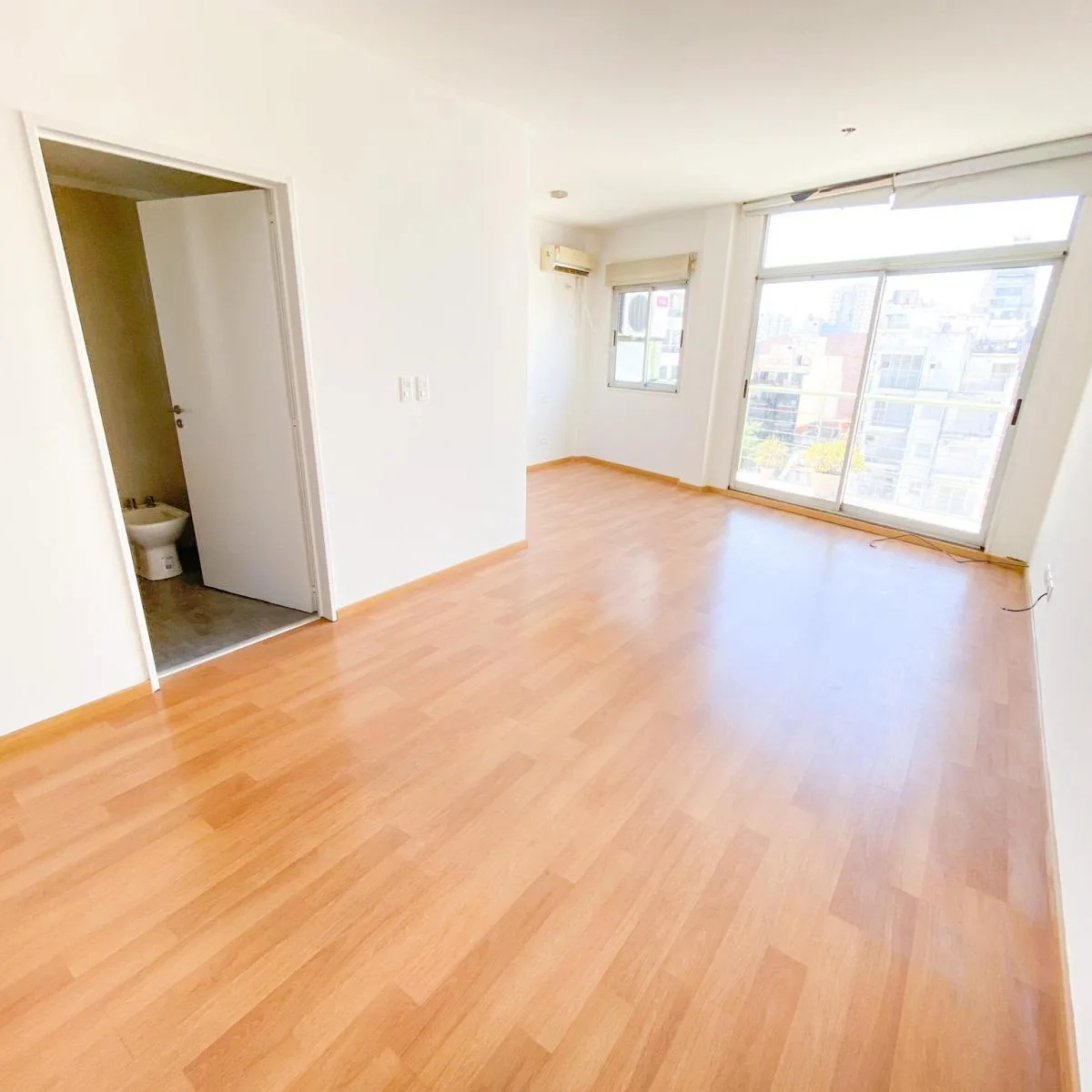 Квартира с 1 спальней и закреплённым парковочным местом в Palermo