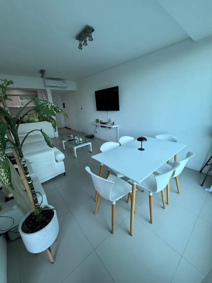 Apartamento de três ambientes com 2 dormitórios em Vicente López