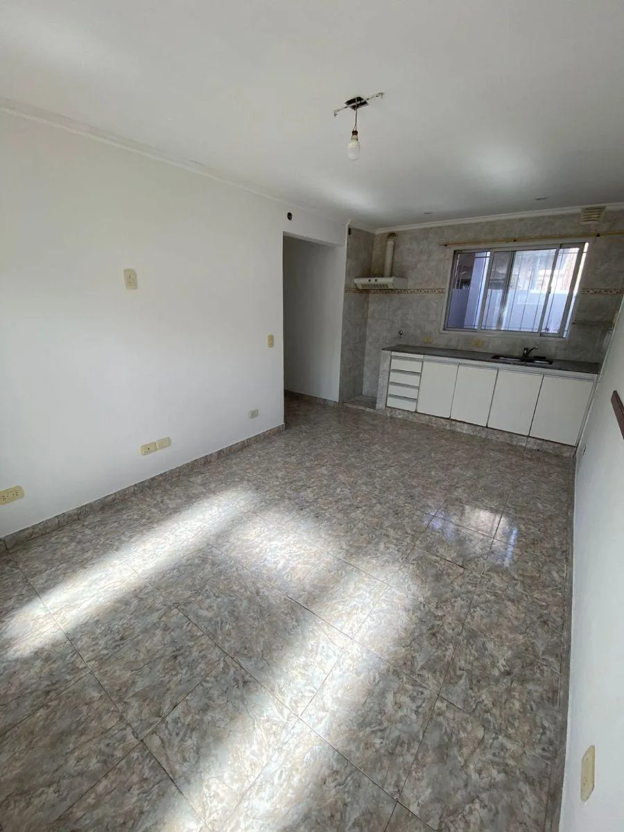 House with 2 bedrooms in Quilmes Oeste