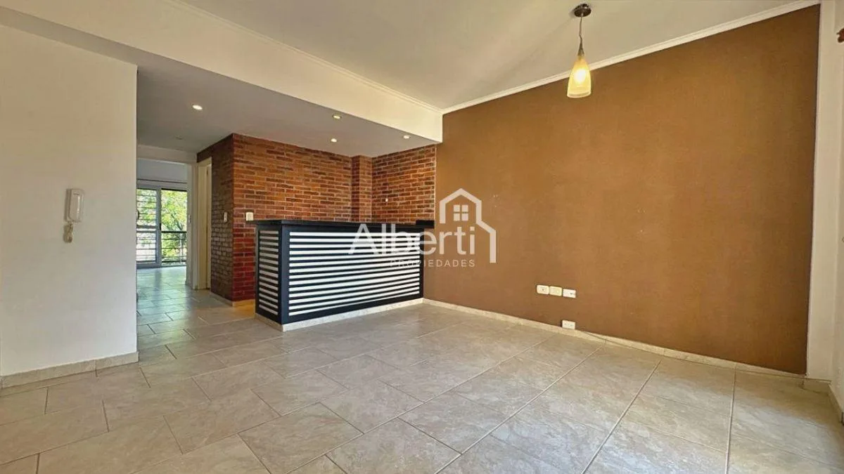 Departamento de 2 ambientes con cochera en Haedo Norte