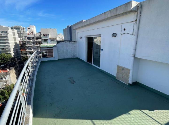 Apartamento de 2 quartos com uso profissional em Villa Urquiza