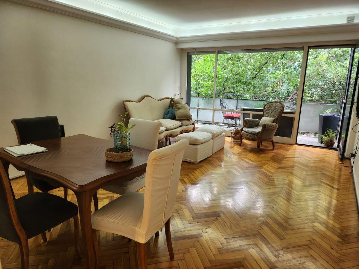 Apartamento meio andar de 3 ambientes em Almagro