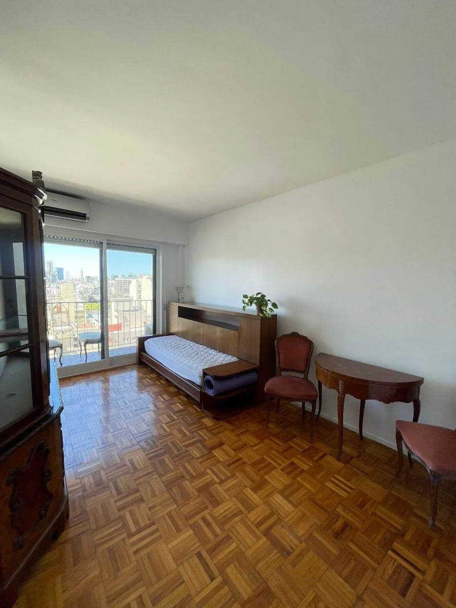 Furnished two-room apartment with 1 bedroom in Recoleta