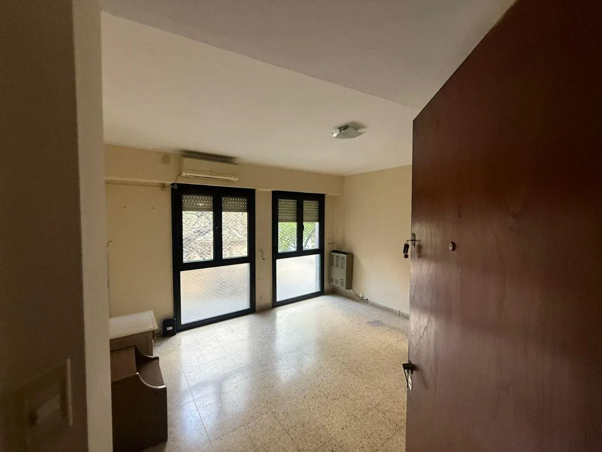 Apartamento de 4 ambientes para alugar em La Plata