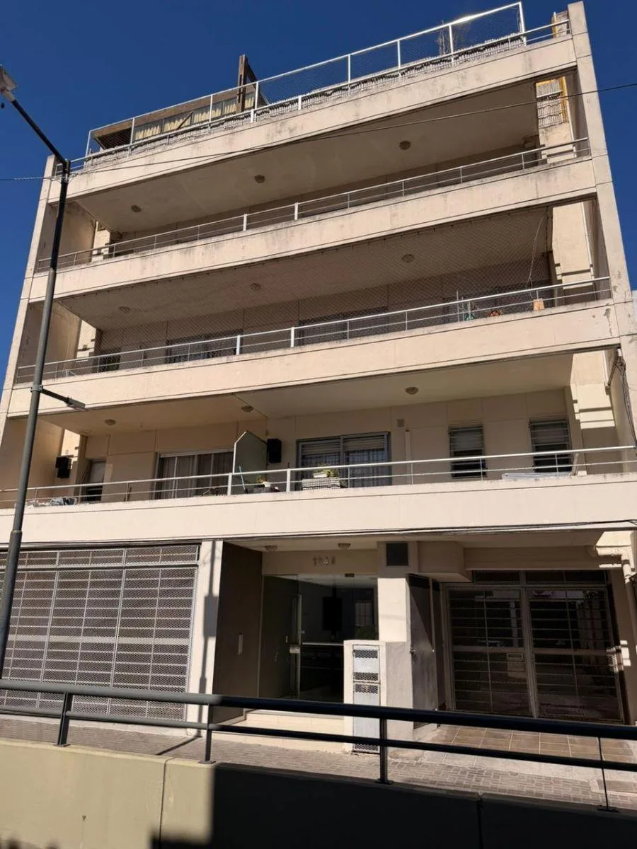 Two-room apartment with balcony in Victoria