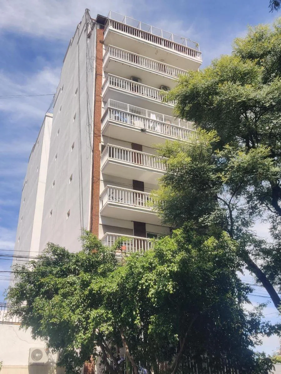 Apartamento de dois ambientes com varanda no 9º andar em Palermo
