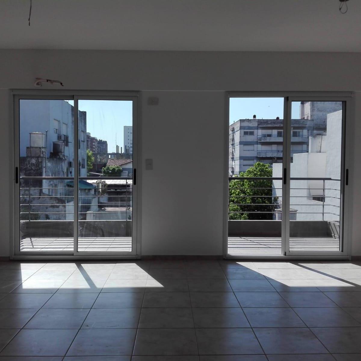 Квартира-студия с балконом в San Fernando