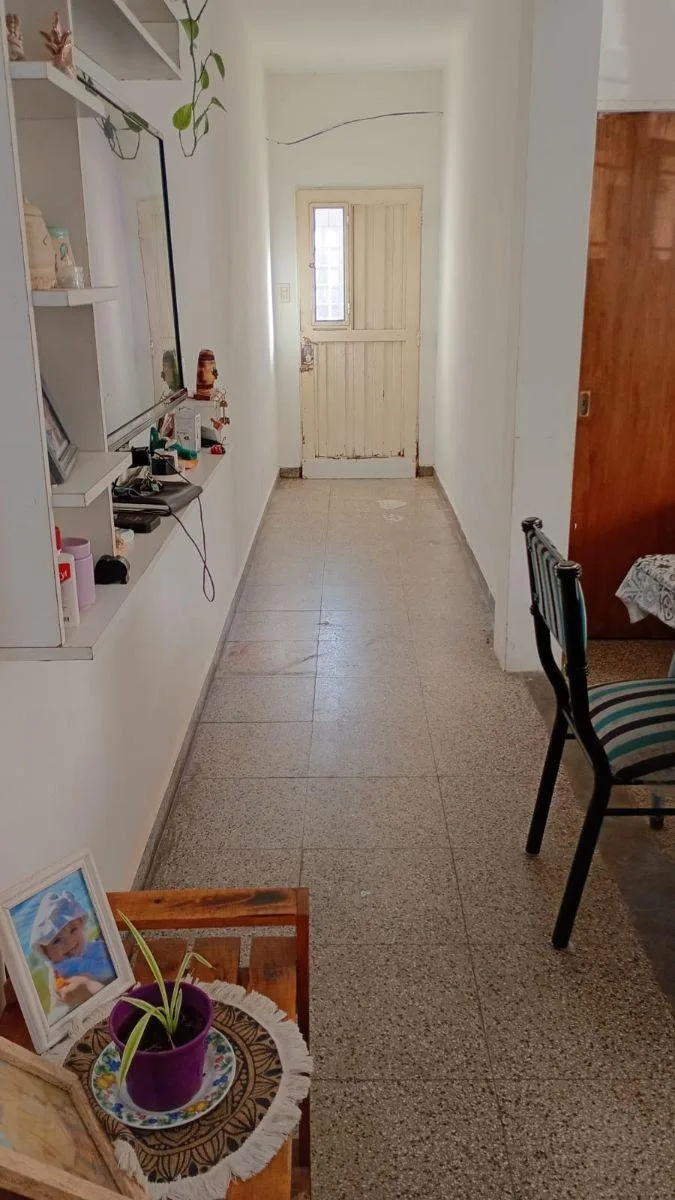 House with garage in Lanús
