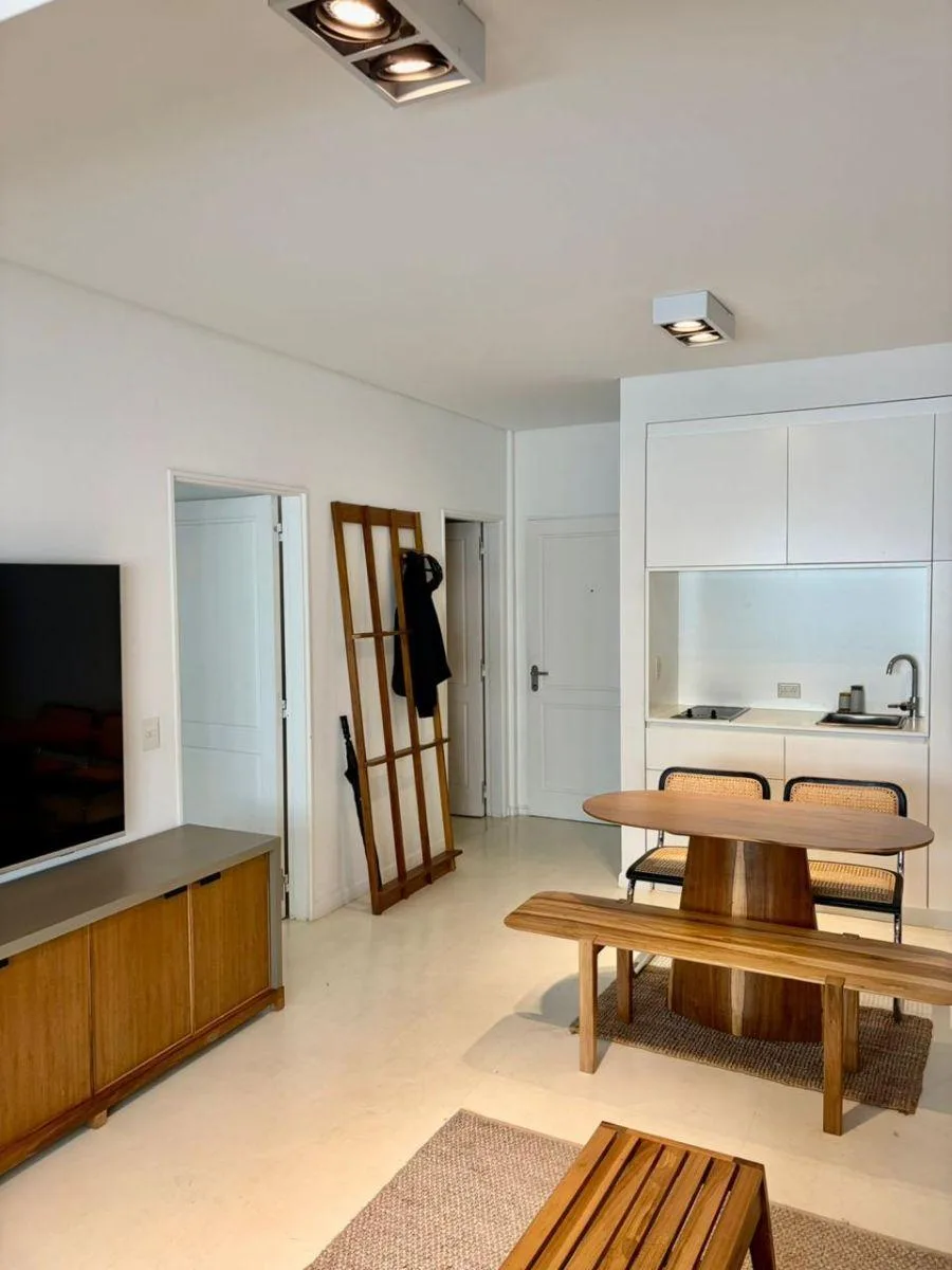 Furnished two-room apartment with parking in Puerto Madero