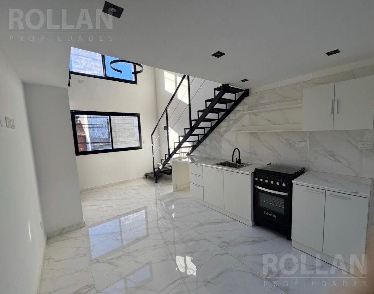 Monoambiente tipo loft en alquiler en Munro