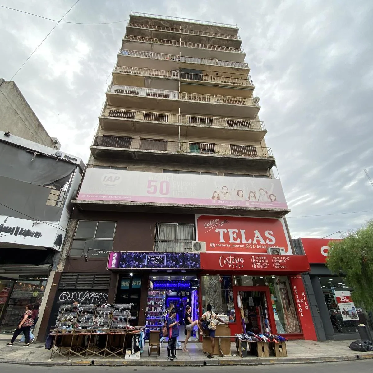 Two-room apartment in central Morón