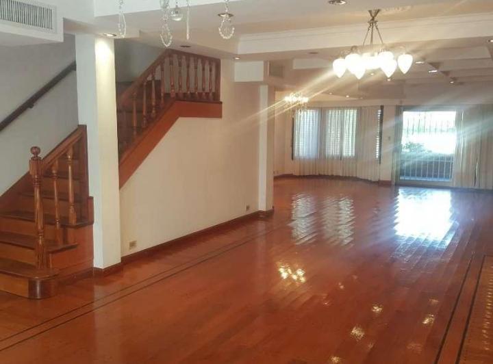 Casa de 5 dormitórios para alugar em Vicente López