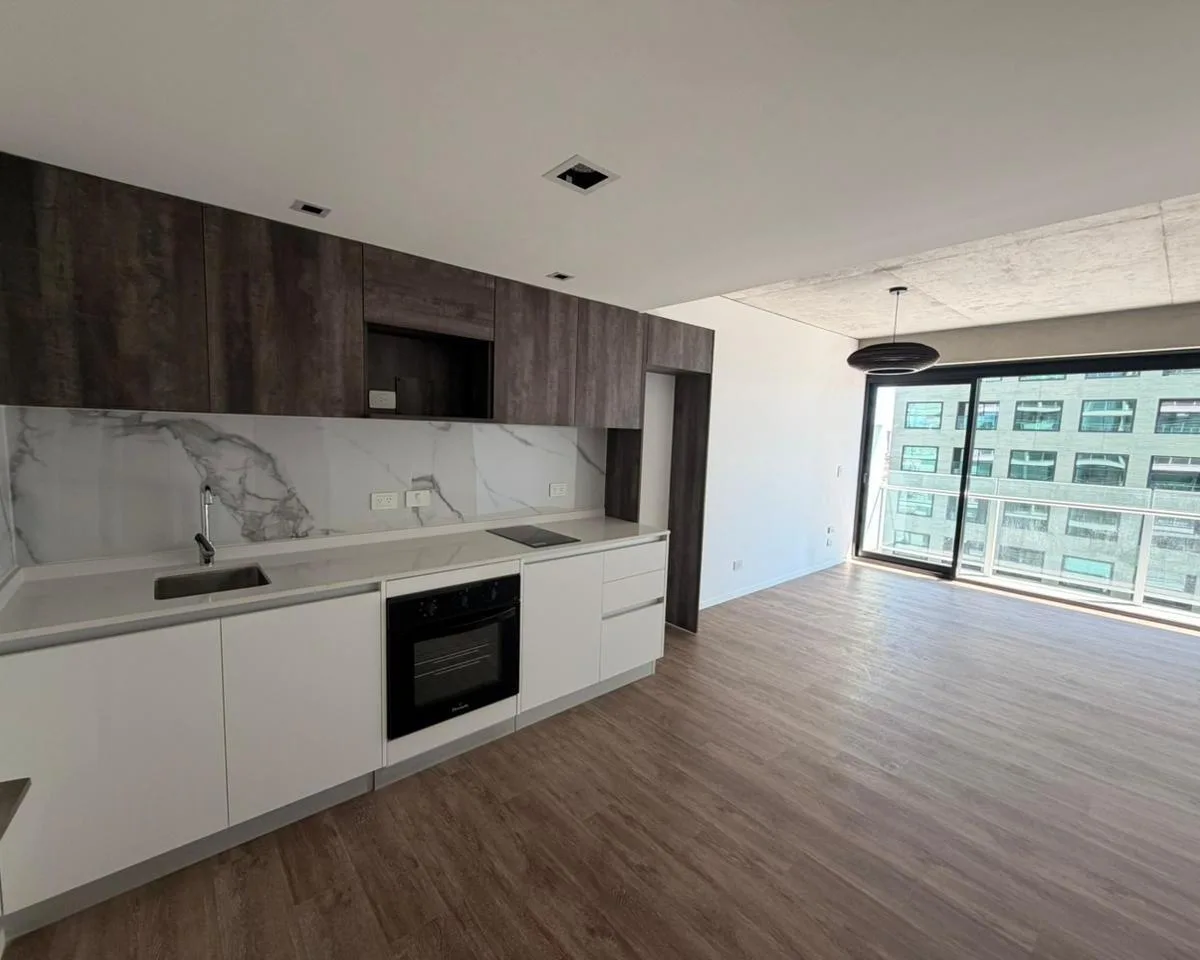 Studio sin muebles de 1 dormitorio en Puerto Madero