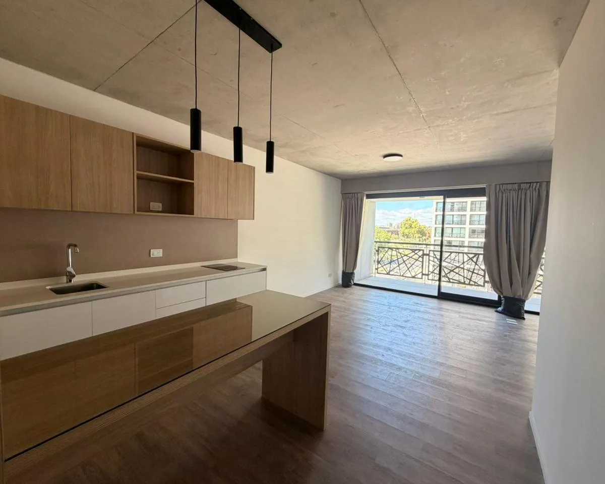 Loft divisible sin muebles en Puerto Madero