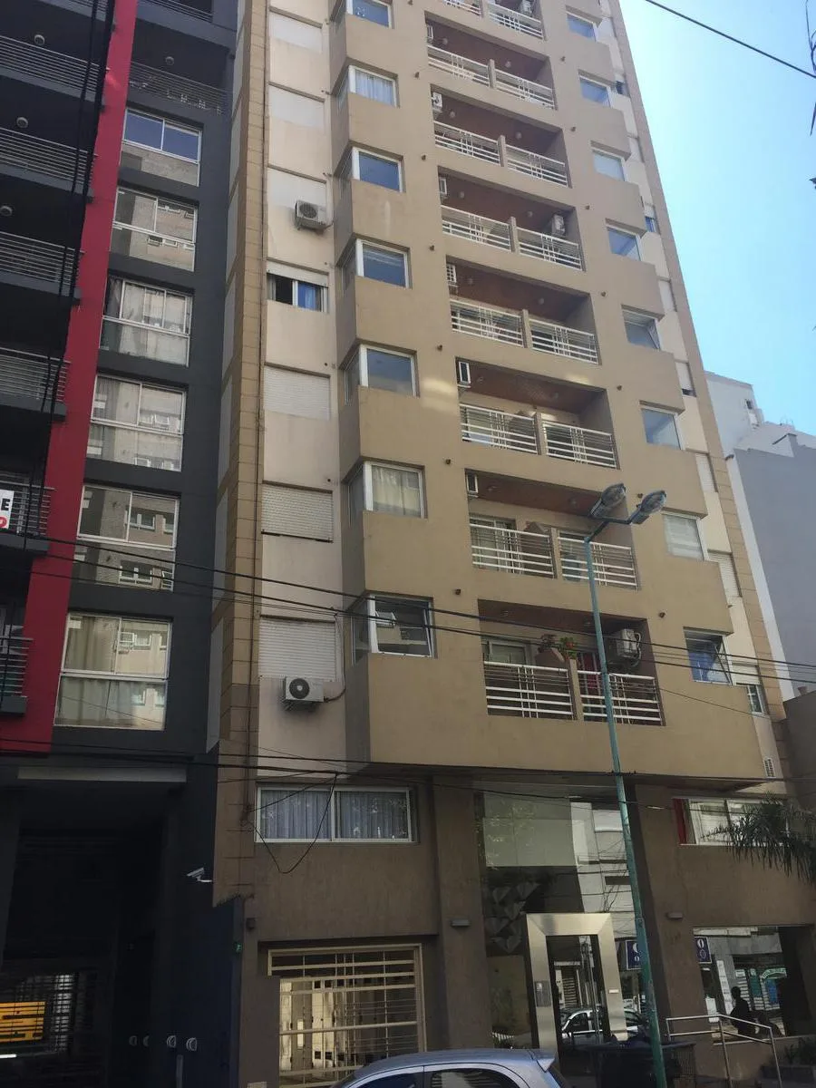 Departamento de 2 ambientes con balcón en Lomas de Zamora Oeste