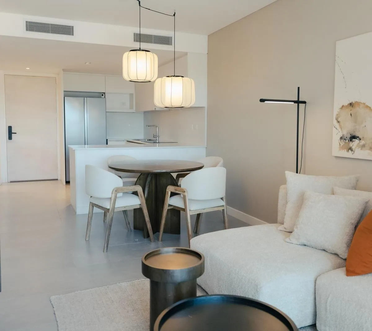 Двухкомнатная квартира с балконом в Victoria в Bliss Buenos Aires