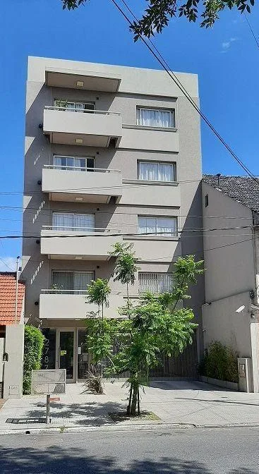 Apartamento de dois ambientes com 1 dormitório em Lanús Oeste