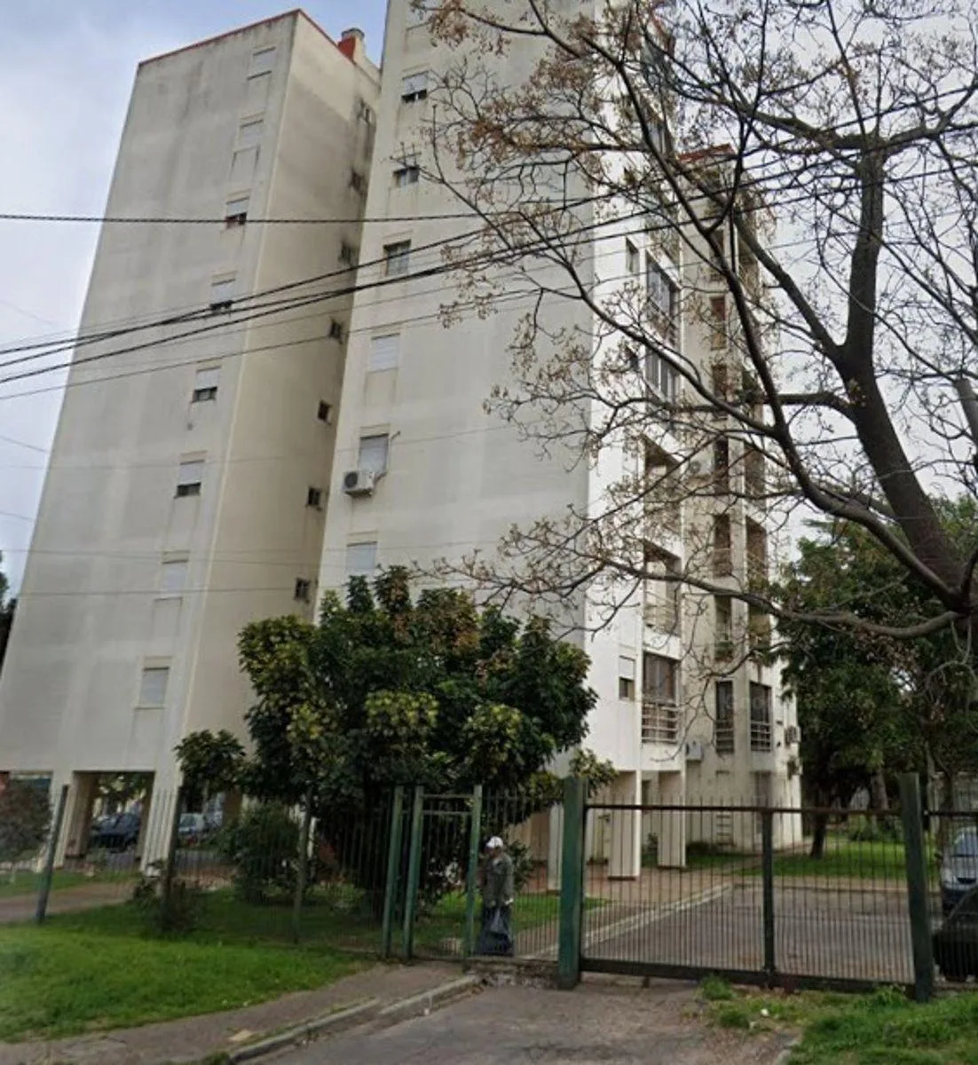 Three-room apartment with parking space in Quilmes