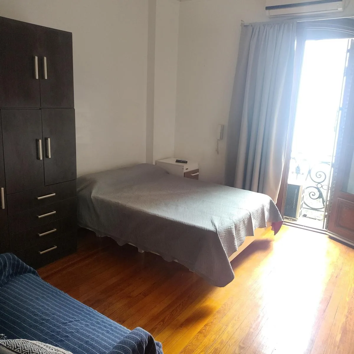 Refurbished three-room apartment in San Nicolás
