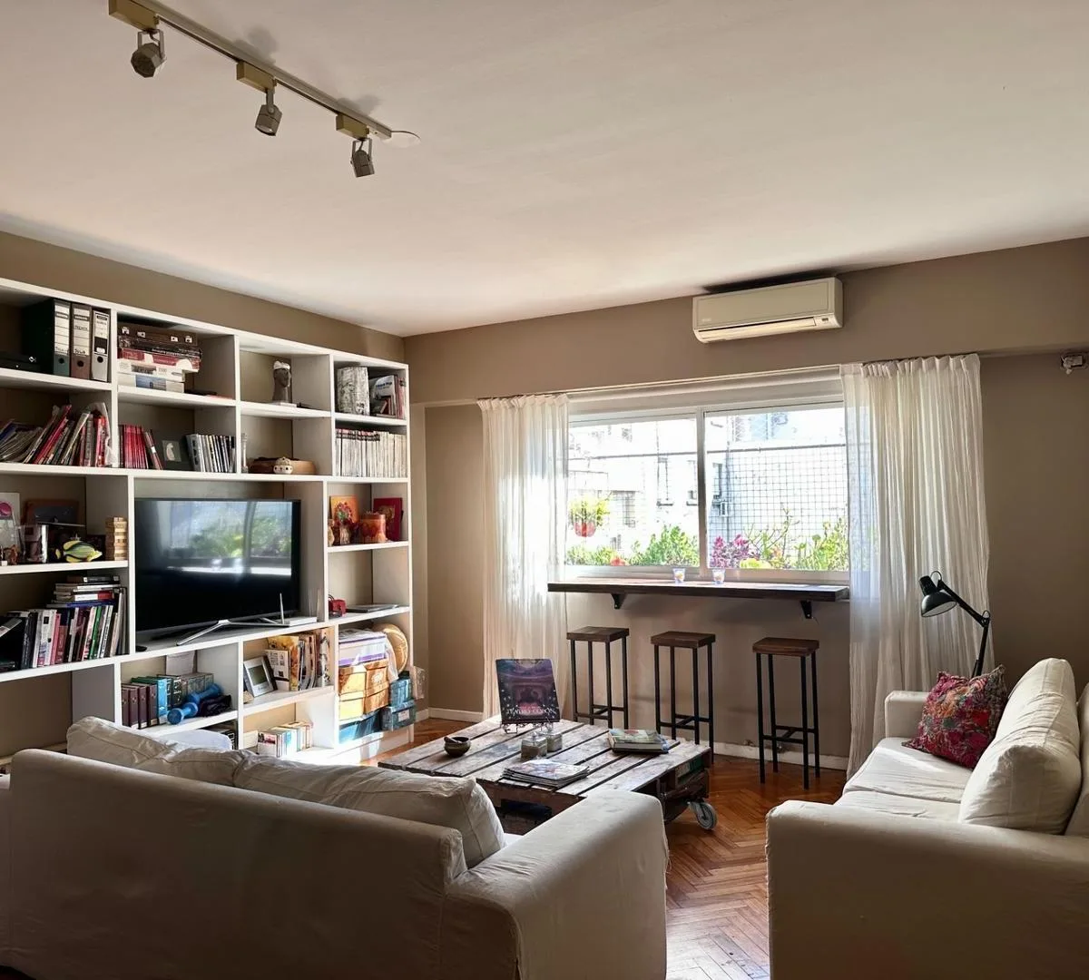 Apartamento de quatro dormitórios em Recoleta