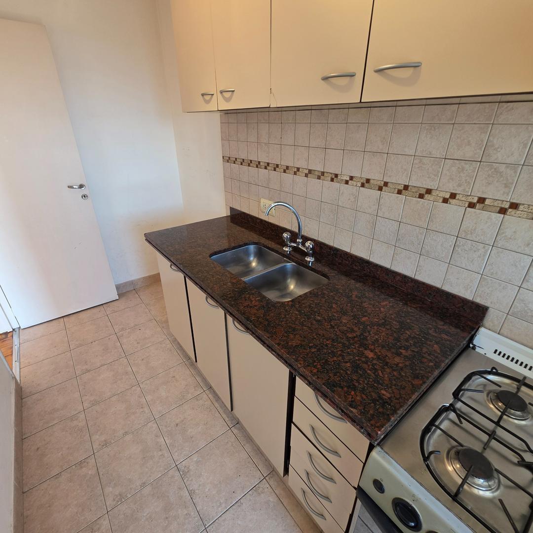 One-bedroom two-room apartment with balcony in Villa Urquiza