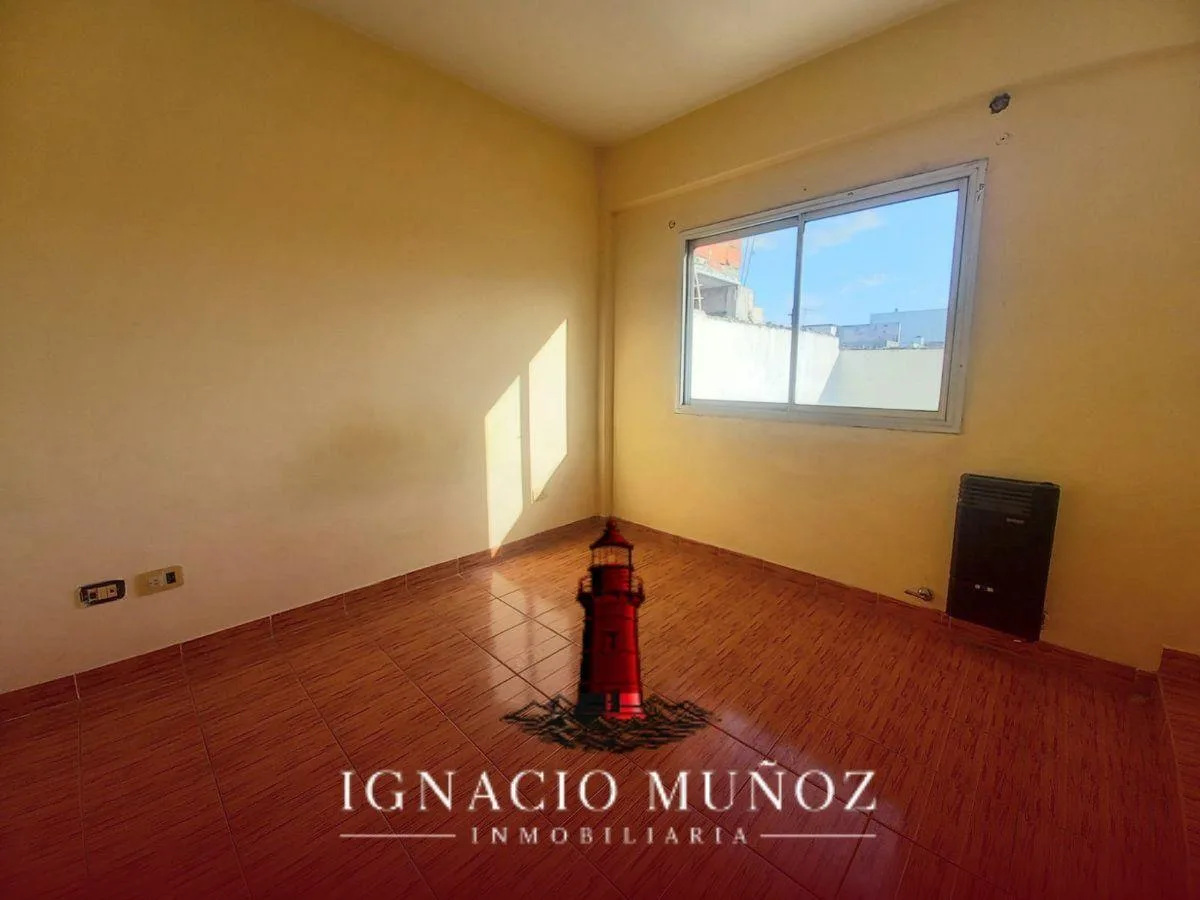 Departamento de 3 ambientes con balcón en San Justo