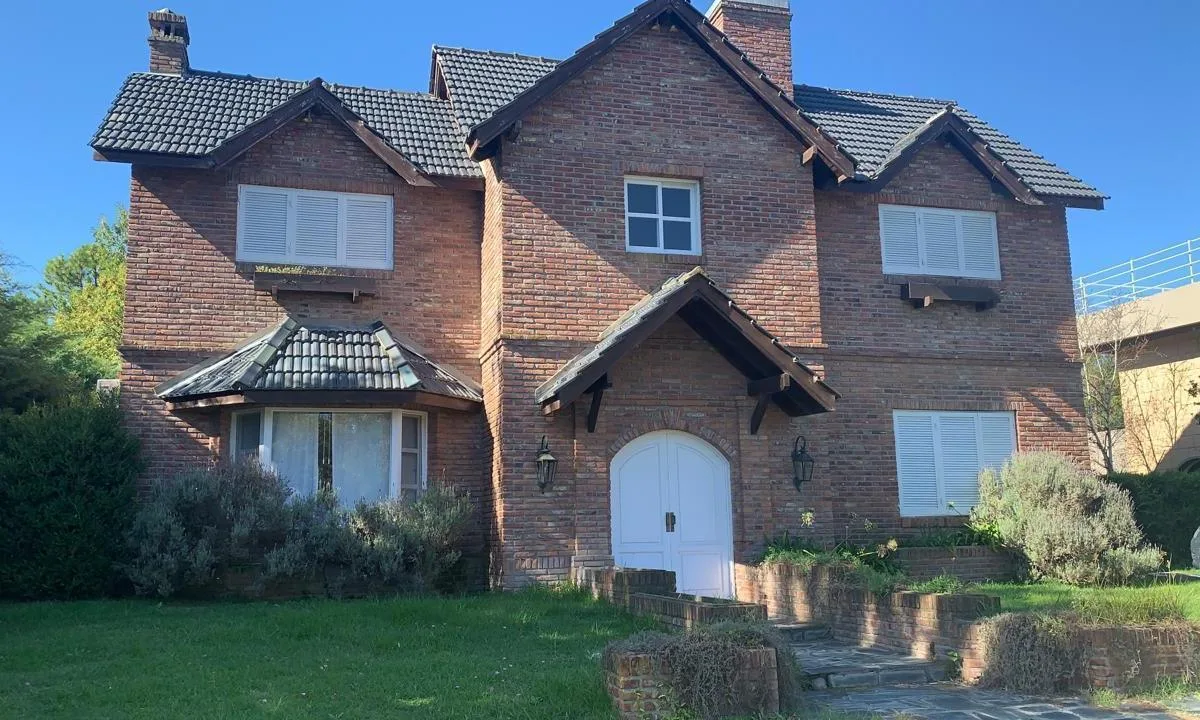 Casa en Los Cardales Country Club