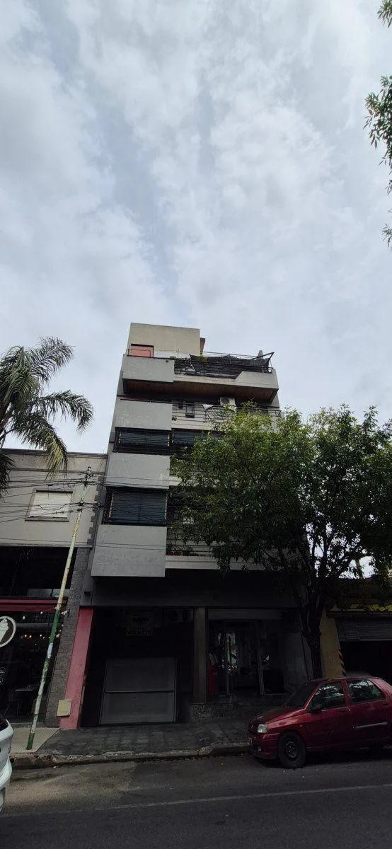 Квартира с 1 спальней на 1-м этаже, окна во двор, Mataderos