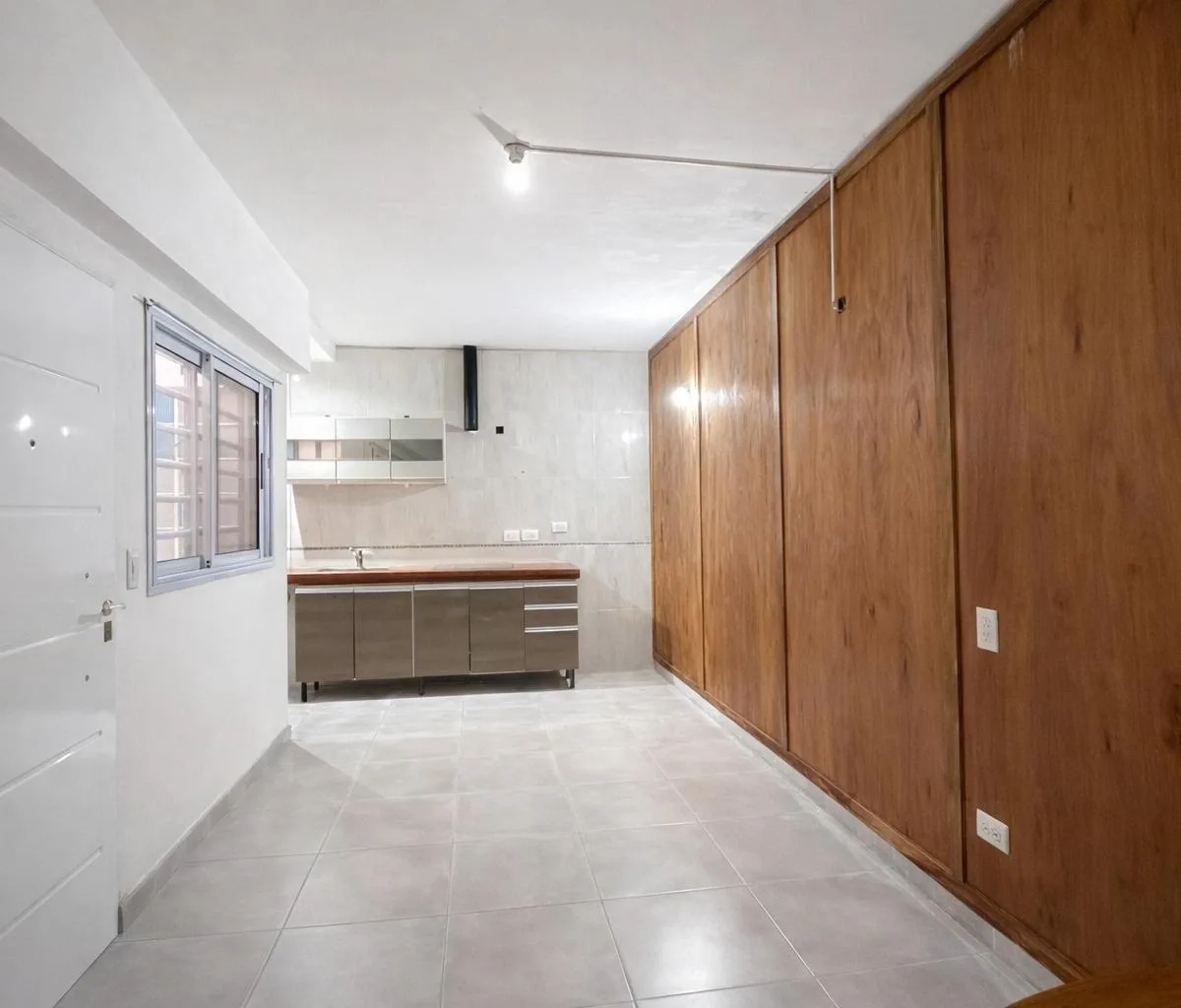 Квартира-студия на первом этаже в Quilmes