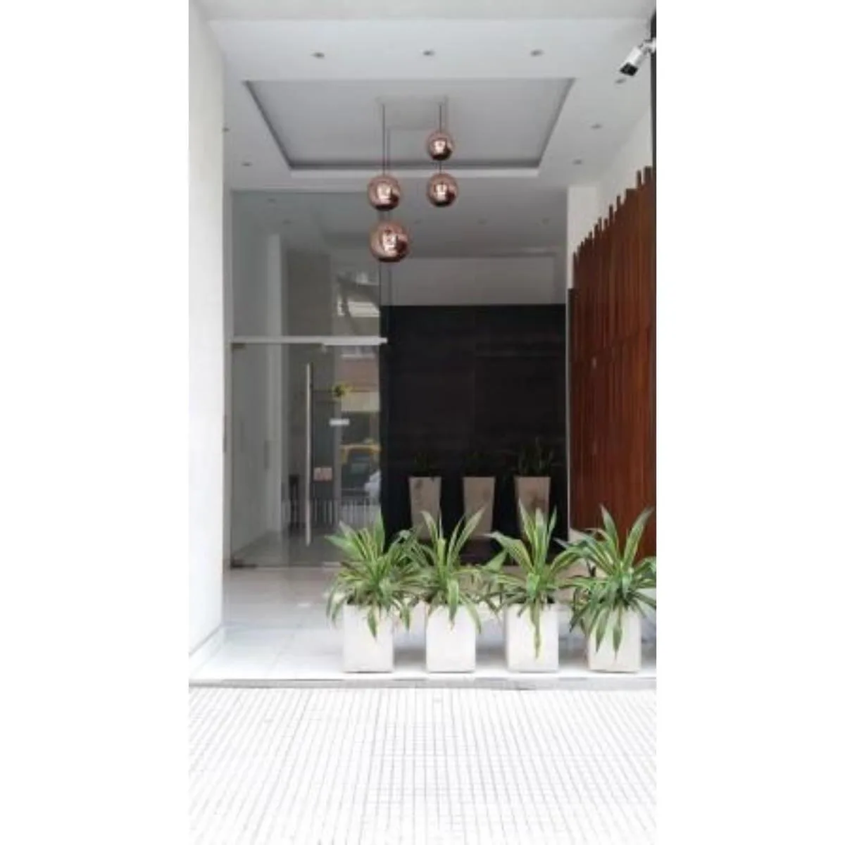 Studio apartment for rent in Núñez with balcony