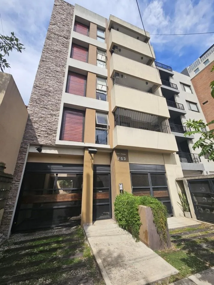 Studio apartment in Castelar Norte, Morón