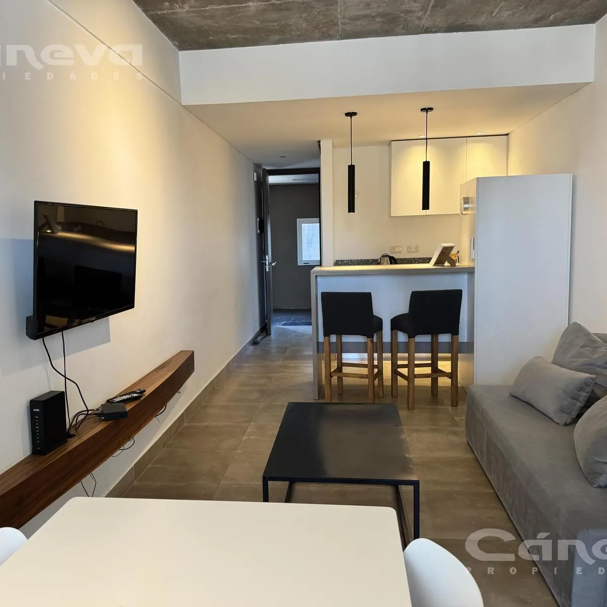 Квартира-студия в Art Gallery Office Pilar