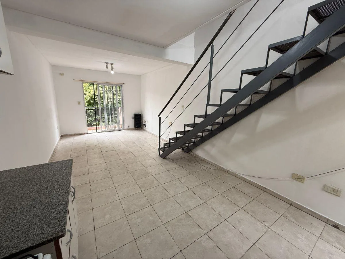 Departamento de 3 ambientes en Monte Grande