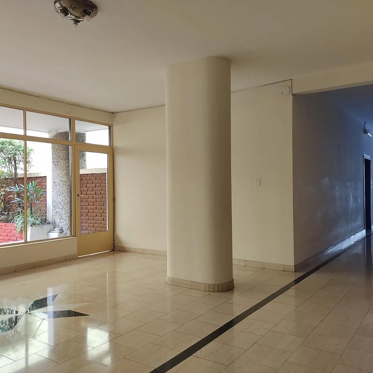 Departamento de 3 ambientes contrafrente en San Telmo