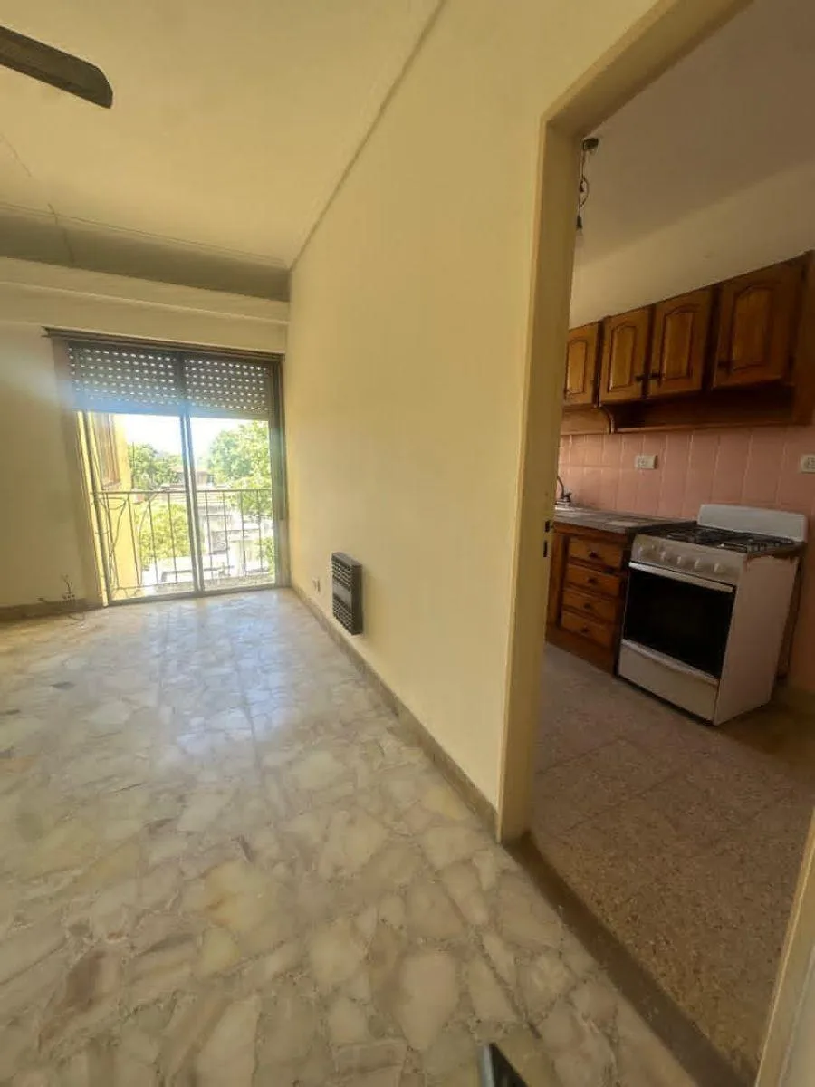 One-bedroom two-room apartment in Lomas de Zamora