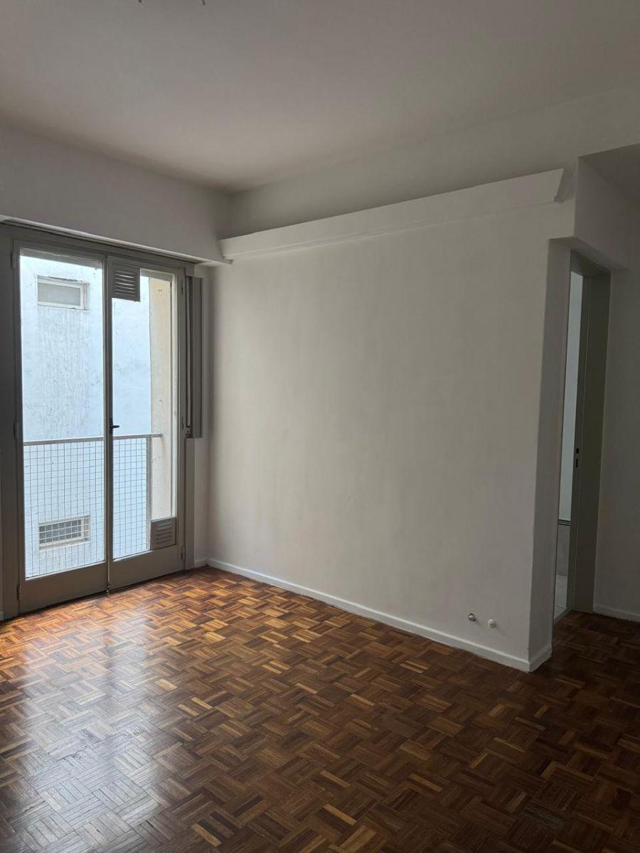 Apartamento de 2 ambientes com 1 dormitório em Caballito