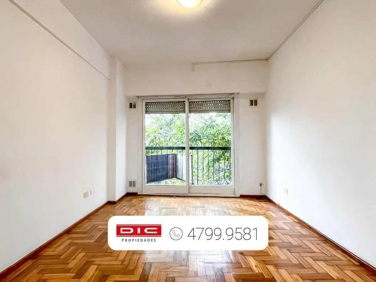 Квартира с двумя комнатами в Olivos