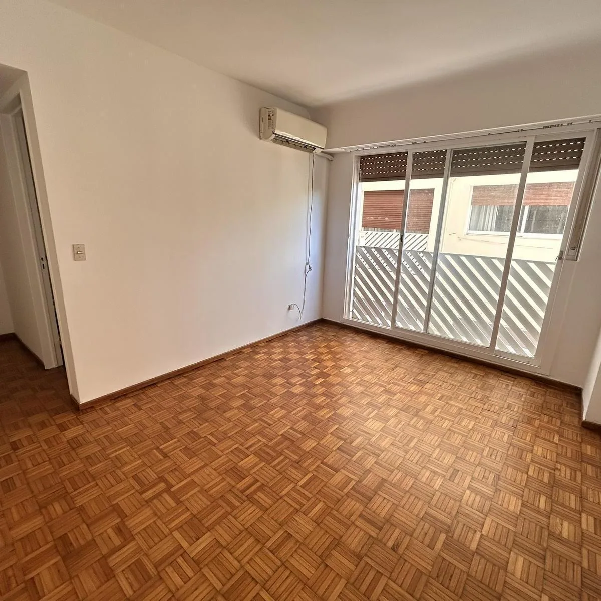 Departamento de 2 ambientes de 1 dormitorio en Retiro