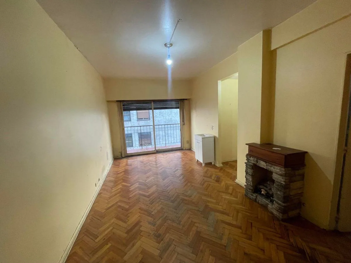 Apartamento de dois ambientes com 1 quarto em Liniers
