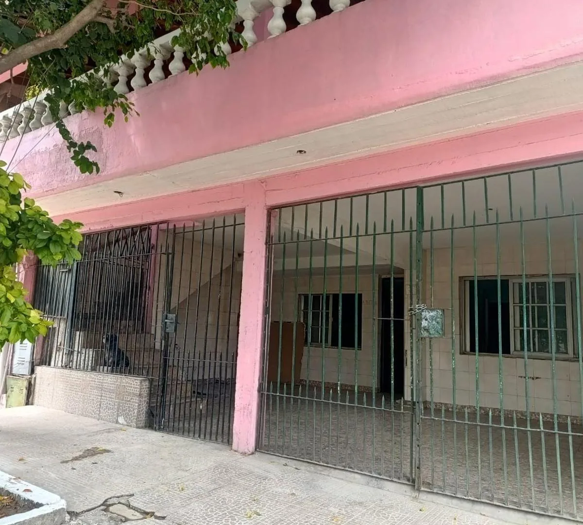 Ground-floor PH with 2 bedrooms and patio in Villa Centenario, Lomas de Zamora