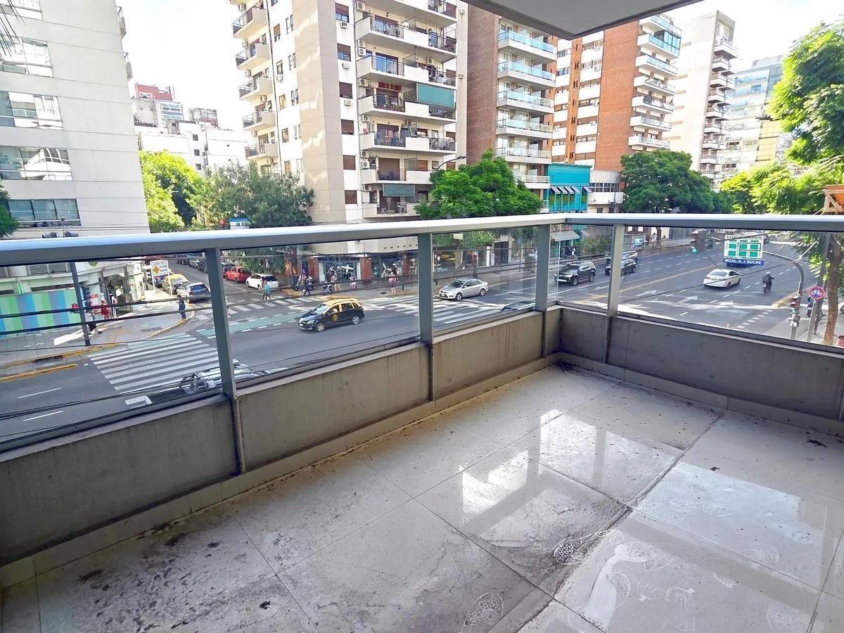 Corner one-bedroom apartment in Belgrano on Av. Libertador and Sucre