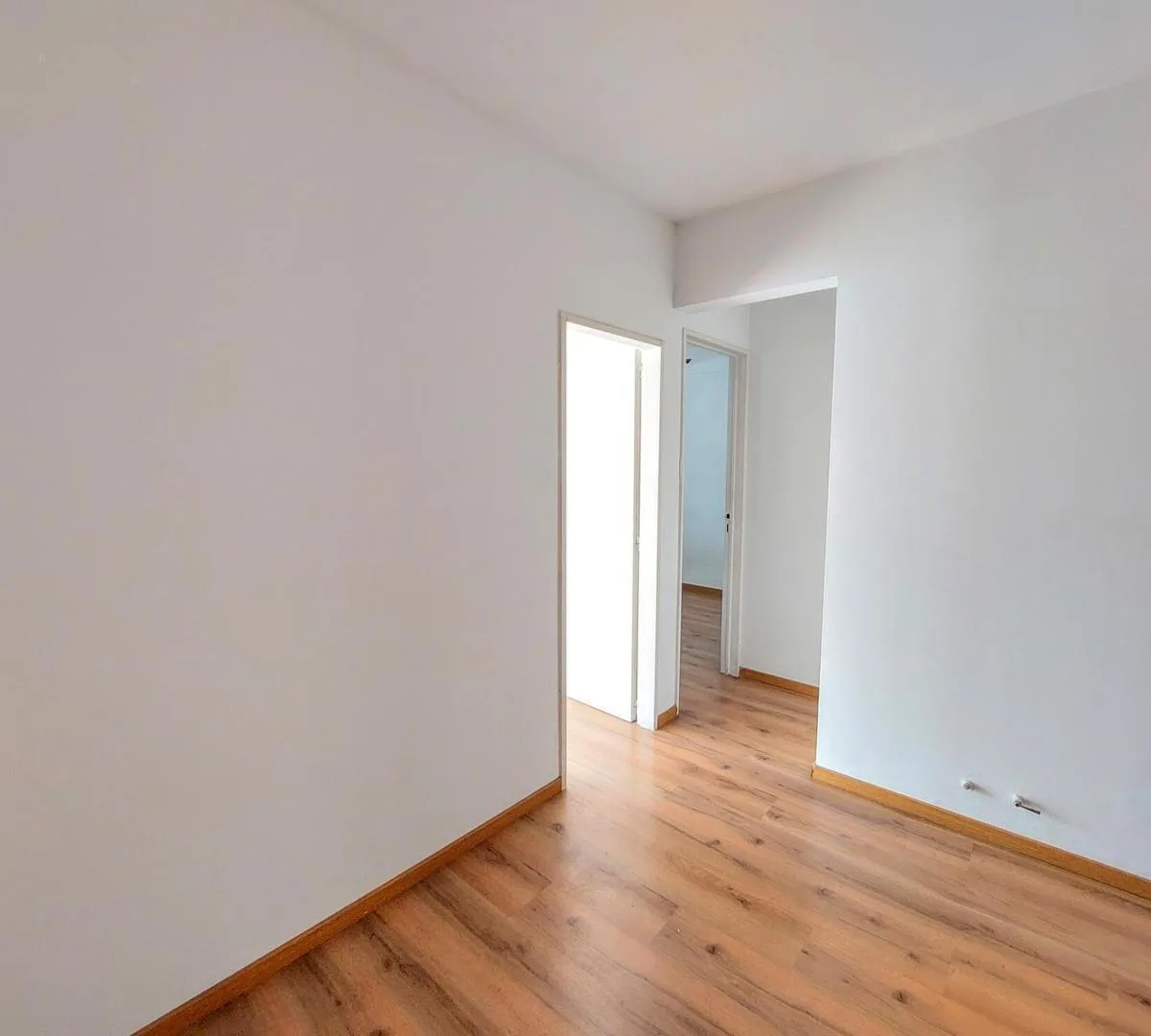 Two-bedroom apartment in Ramos Mejía