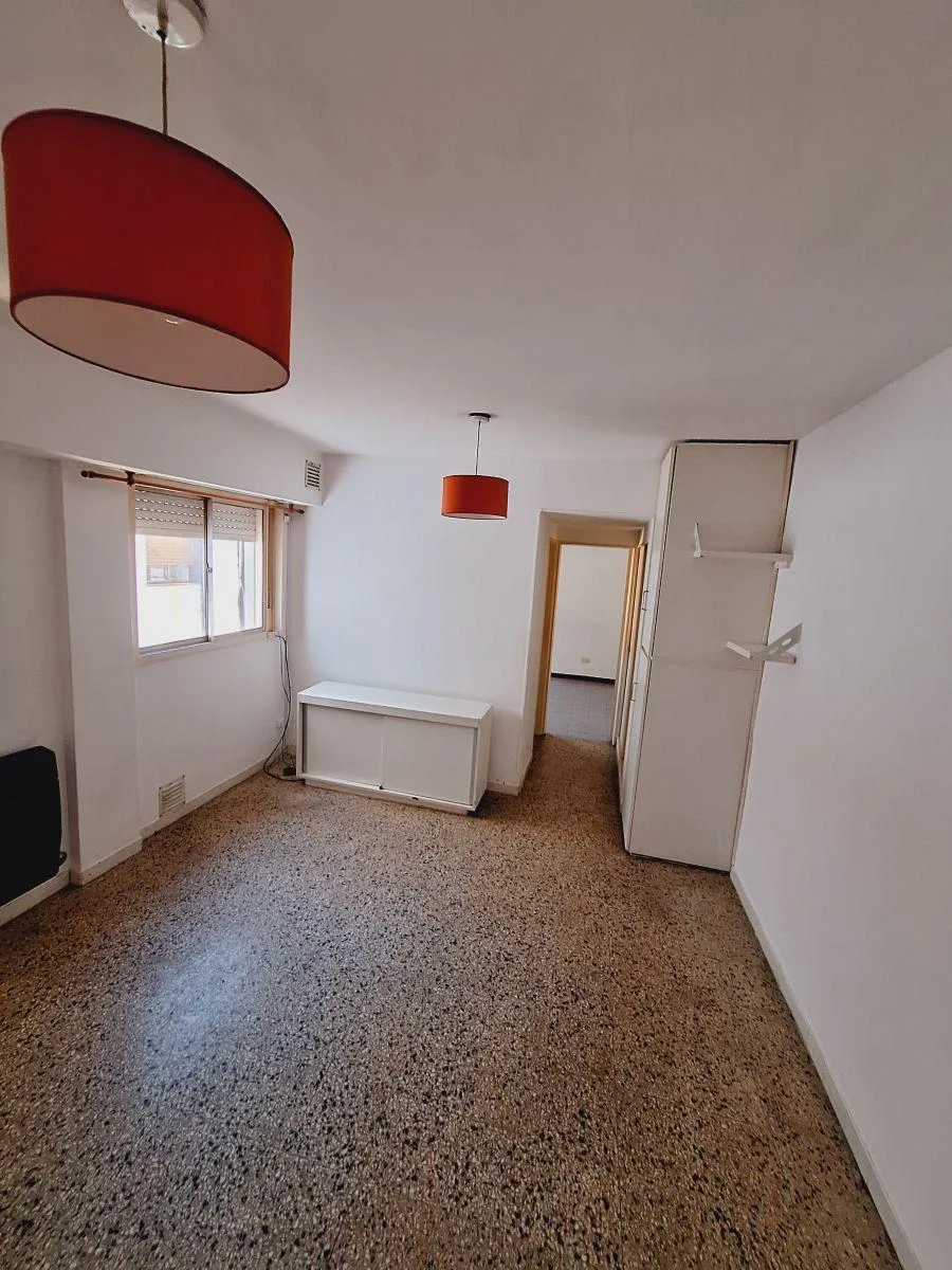 Apartamento de 40 m² com 1 quarto em Lanús Oeste